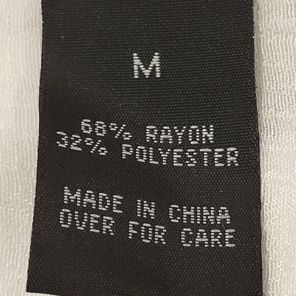 by & by White Textured Floral Embroidered 3/4 Sleeve Cover-up Blouse Size M - Picture 7 of 9